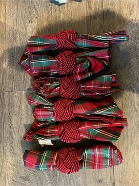 Set of Red Plaid Napkins with Decorative Knot Rings